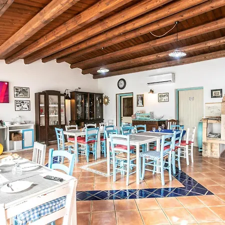 4 Bedroom Stunning In Vakantiehuis *