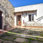 4 Bedroom Stunning In Σπίτι διακοπών