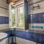 Σπίτι διακοπών 4 Bedroom Stunning In *