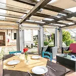 4 Bedroom Stunning In