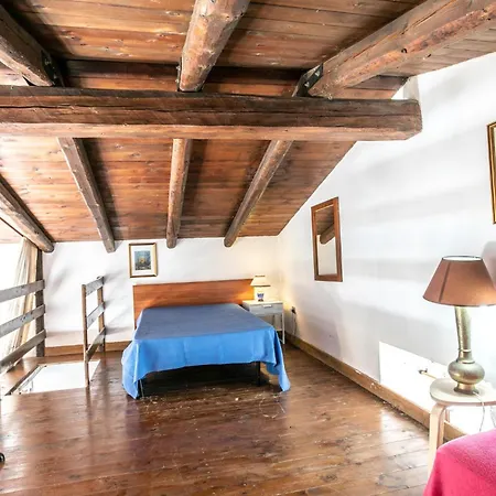 別荘 4 Bedroom Stunning In アレネッラ