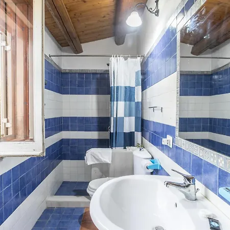 4 Bedroom Stunning In 別荘 *